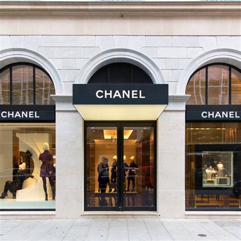 chanel farfetch partnership|Chanel and Farfetch Partner Up To Make Augmented Retail .